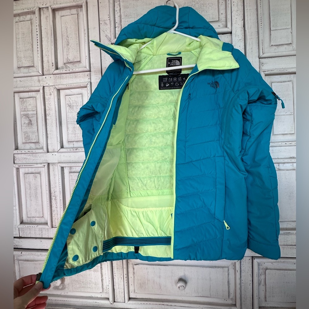 The North Face Steep Series 700 teal Jacket - Picture 6 of 7